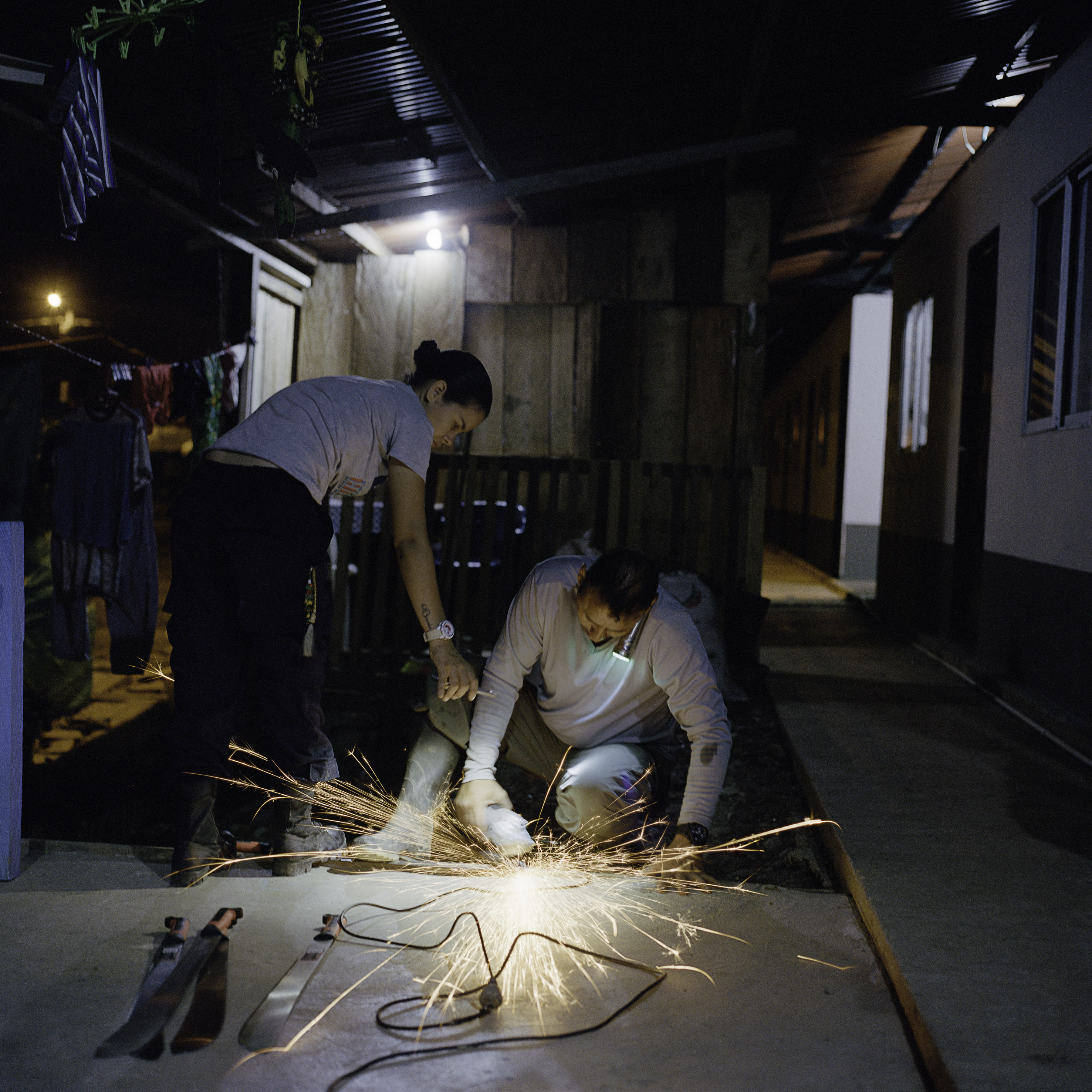 agataguevara_inlimbo_web_07